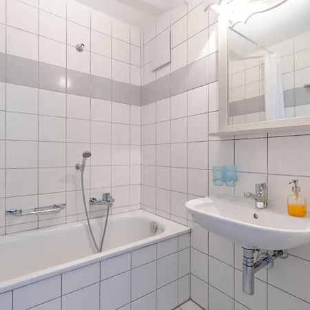 Pracondu 2 304 - Outdoor & Fun 6 Pers * نينداز